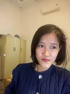 Snapshot of thithi8369 chatting on 2, 3, 2025 thithi8369 online show from 2, 3, 2025