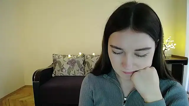 Pretty shy online show from 31, 1, 2025