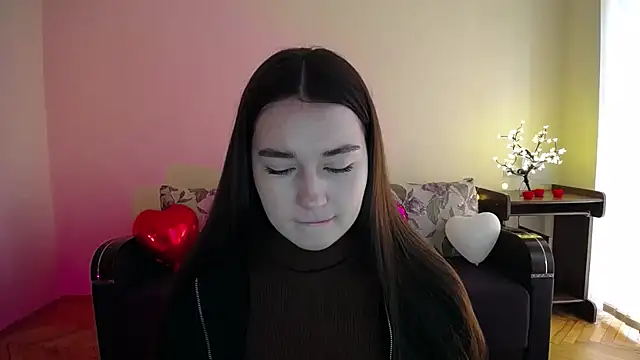 Pretty shy online show from 18, 3, 2025