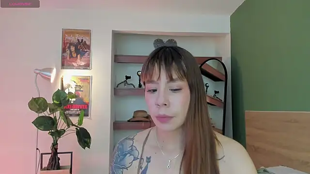 Snapshot of iriiina_veneno chatting on 20, 7, 2026 iriiina veneno online show from 20, 7, 2026