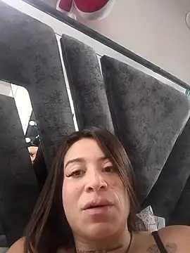 Alona Evans online show from 4, 2, 2025