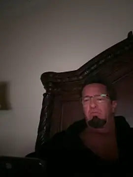 sluttydylan online show from 20, 2, 2026