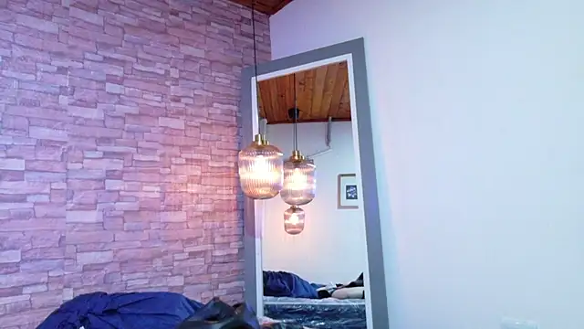 nextdoor fantasy1 online show from 22, 4, 2026