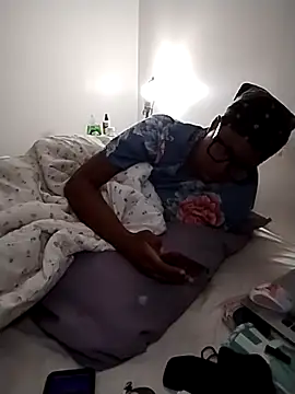 madamsensuale online show from 15, 12, 2025