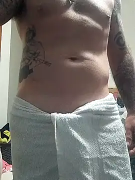 Snapshot of Shybutbig369 chatting on 10, 7, 2026 Shybutbig369 online show from 10, 7, 2026