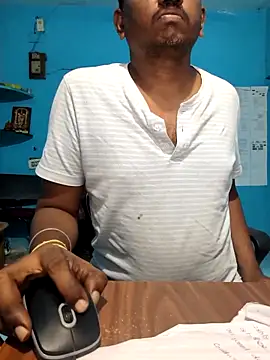 Snapshot of rajesh31tamil chatting on 16, 9, 2025 rajesh31tamil online show from 16, 9, 2025