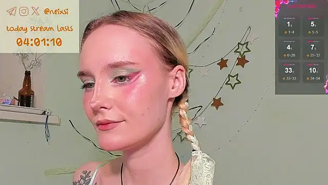 Snapshot of ixsi chatting on 8, 8, 2026 ixsi online show from 8, 8, 2026