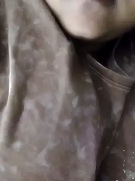 Snapshot of smile_pretty chatting on 13, 12, 2024 smile pretty online show from 13, 12, 2024