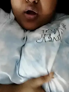 Snapshot of smile_pretty chatting on 19, 12, 2024 smile pretty online show from 19, 12, 2024