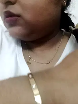 Snapshot of smile_pretty chatting on 3, 1, 2025 smile pretty online show from 3, 1, 2025