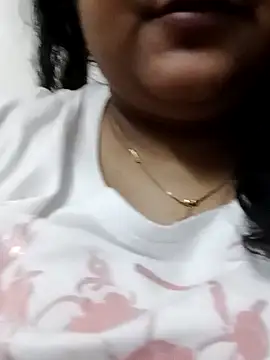 Snapshot of smile_pretty chatting on 18, 1, 2025 smile pretty online show from 18, 1, 2025