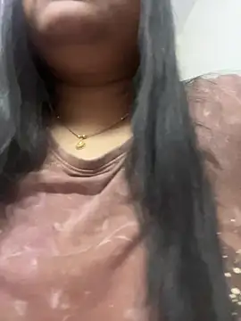 Snapshot of smile_pretty chatting on 11, 3, 2025 smile pretty online show from 11, 3, 2025