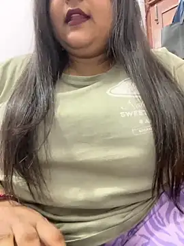 Snapshot of smile_pretty chatting on 11, 9, 2025 smile pretty online show from 11, 9, 2025