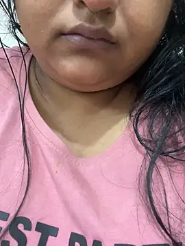 Snapshot of smile_pretty chatting on 24, 10, 2025 smile pretty online show from 24, 10, 2025