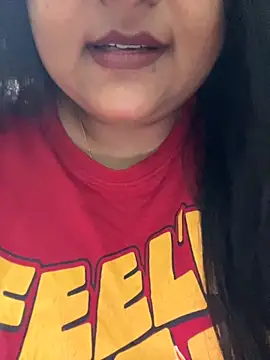 Snapshot of smile_pretty chatting on 20, 11, 2025 smile pretty online show from 20, 11, 2025