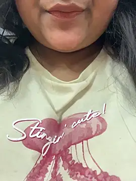 smile pretty online show from 6, 2, 2026