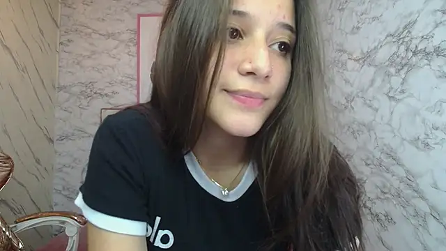Snapshot of _Emily_v chatting on 19, 12, 2024 Emily v online show from 19, 12, 2024