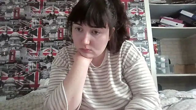 Lynylou online show from 3, 11, 2025