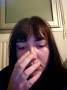 Snapshot of Lynylou chatting on 18, 5, 2026 Lynylou online show from 18, 5, 2026