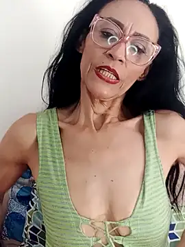 Snapshot of BarbaraMature chatting on 25, 4, 2026 BarbaraMature online show from 25, 4, 2026
