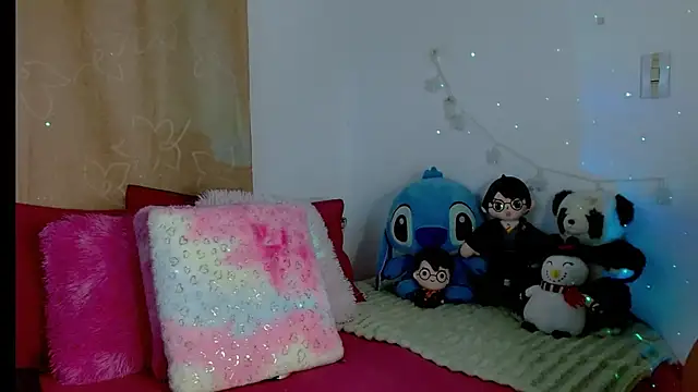 kendallsweet7 online show from 9, 3, 2025