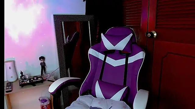 kendallsweet7 online show from 17, 3, 2025