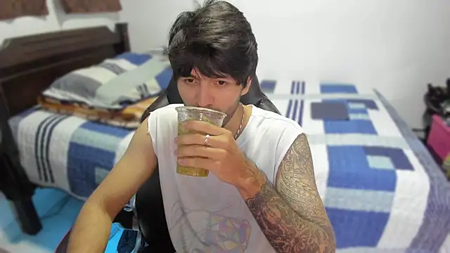 justin stark7 online show from 10, 12, 2024