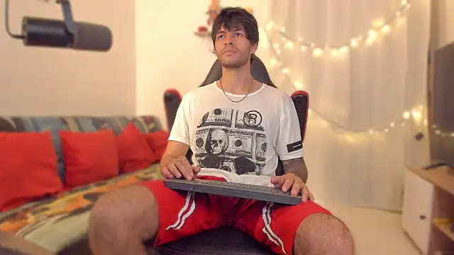 Snapshot of justin_stark7 chatting on 10, 1, 2026 justin stark7 online show from 10, 1, 2026