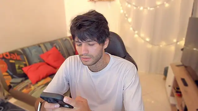 Snapshot of justin_stark7 chatting on 20, 2, 2026 justin stark7 online show from 20, 2, 2026