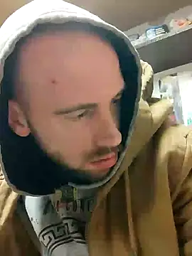 Snapshot of Rejtelmesest chatting on 22, 12, 2024 Rejtelmesest online show from 22, 12, 2024