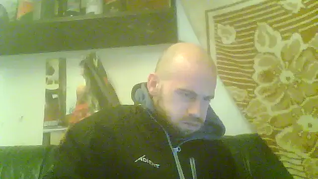 Snapshot of Rejtelmesest chatting on 18, 2, 2025 Rejtelmesest online show from 18, 2, 2025