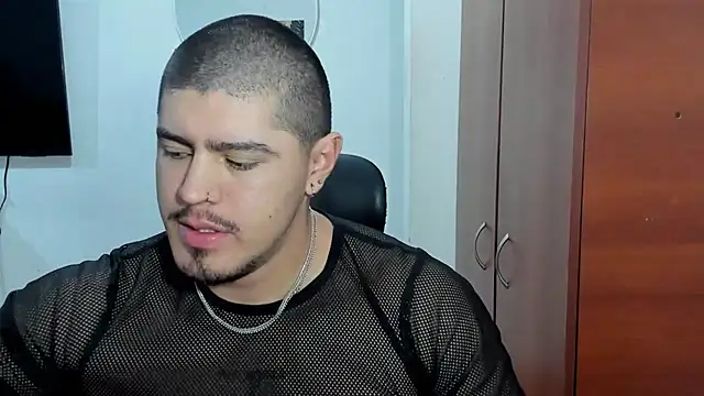 Snapshot of Baltazar_Dupont chatting on 15, 12, 2025 Baltazar Dupont online show from 15, 12, 2025