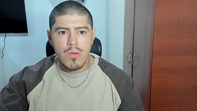 Snapshot of Baltazar_Dupont chatting on 6, 1, 2026 Baltazar Dupont online show from 6, 1, 2026