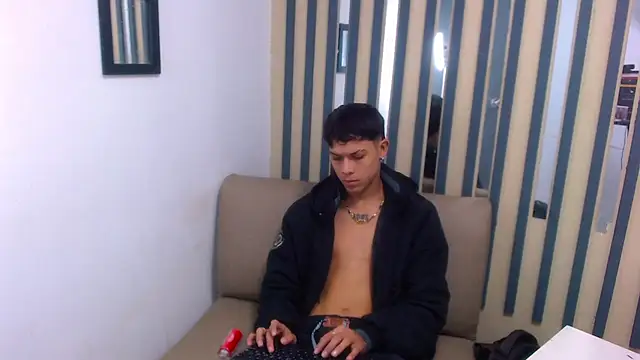 Levis Montes online show from 27, 12, 2024