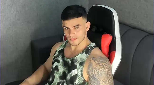 Ricardogo19 online show from 4, 2, 2025