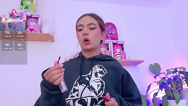 Snapshot of emily_bank chatting on 27, 3, 2026 emily bank online show from 27, 3, 2026