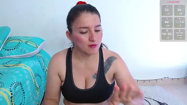 Emelyross  online show from 25, 3, 2026