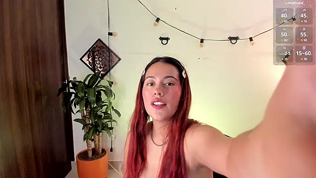 Snapshot of Agatha_Vixen chatting on 13, 3, 2025 Agatha Vixen online show from 13, 3, 2025