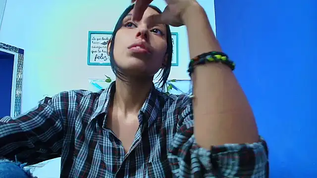 Snapshot of yourcuteneighbourr chatting on 28, 12, 2024 yourcuteneighbourr online show from 28, 12, 2024