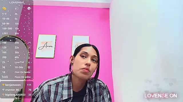Snapshot of yourcuteneighbourr chatting on 9, 1, 2025 yourcuteneighbourr online show from 9, 1, 2025