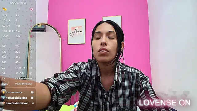 Snapshot of yourcuteneighbourr chatting on 11, 1, 2025 yourcuteneighbourr online show from 11, 1, 2025