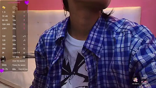 Snapshot of yourcuteneighbourr chatting on 6, 2, 2025 yourcuteneighbourr online show from 6, 2, 2025