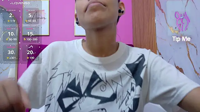 yourcuteneighbourr online show from 7, 4, 2026