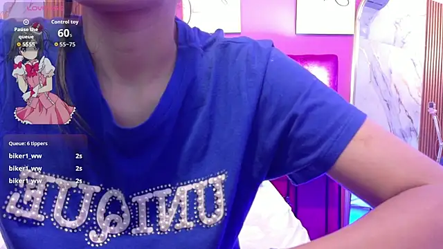 yourcuteneighbourr online show from 23, 4, 2026