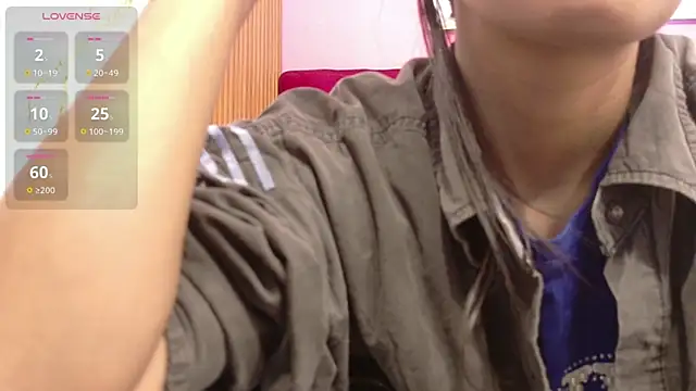 yourcuteneighbourr online show from 24, 4, 2026