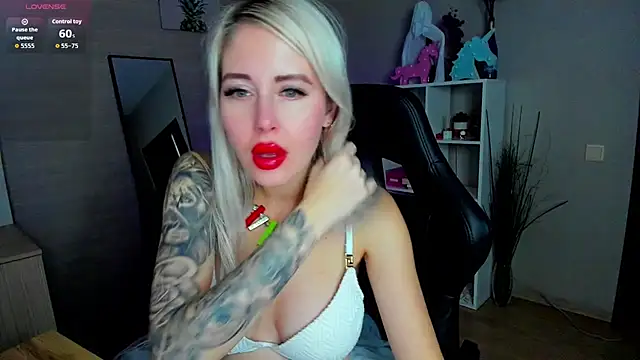 Mermaid N online show from 3, 12, 2025