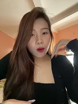 Snapshot of Bae1103 chatting on 8, 2, 2025 Bae1103 online show from 8, 2, 2025