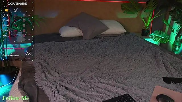 Liv Fay online show from 14, 3, 2025