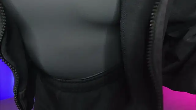 Liv Fay online show from 5, 12, 2025