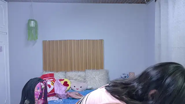 Snapshot of sailor_moon07 chatting on 27, 9, 2025 sailor moon07 online show from 27, 9, 2025